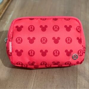 Mickey Mouse Icon Everywhere Belt Bag by lululemon Happily Ever Active